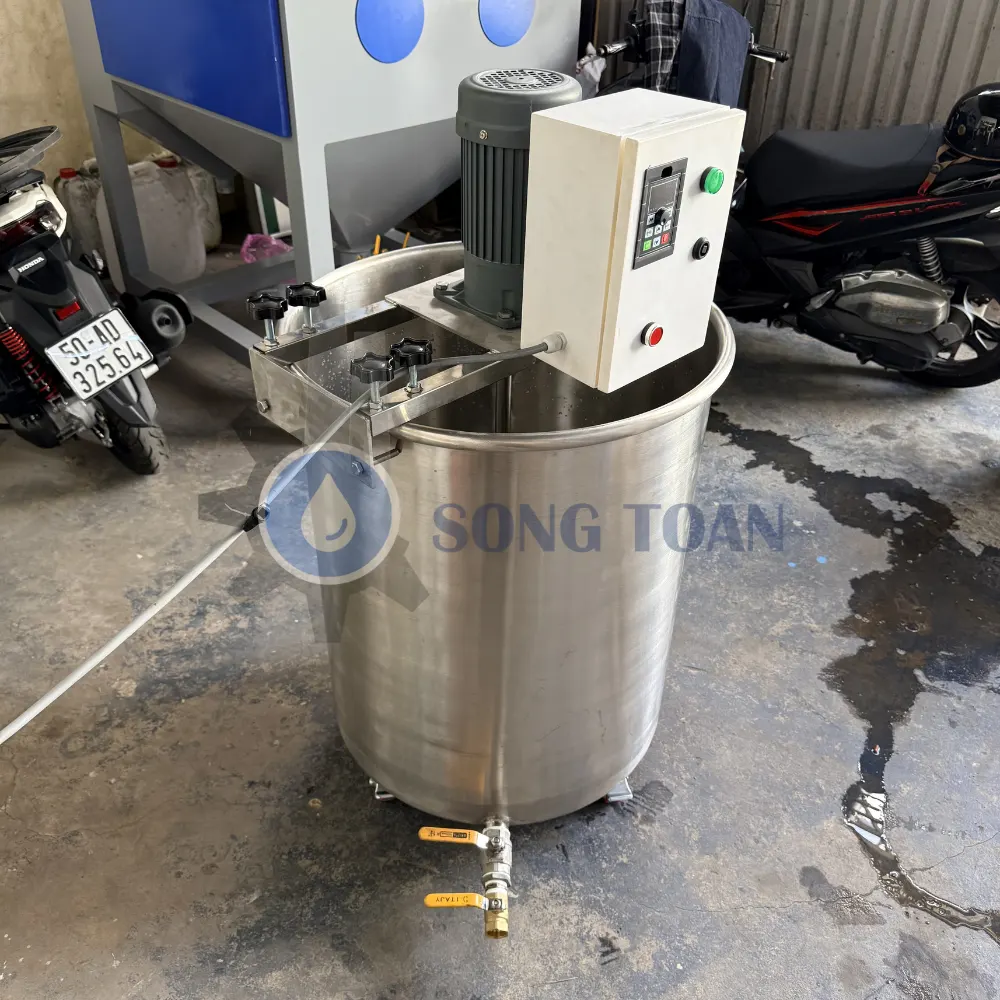 máy khuấy gá ngang thùng 200 lít